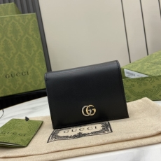 Gucci Wallets & Purse